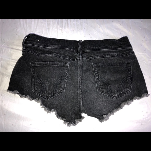 Shorts - Picture 2 of 2